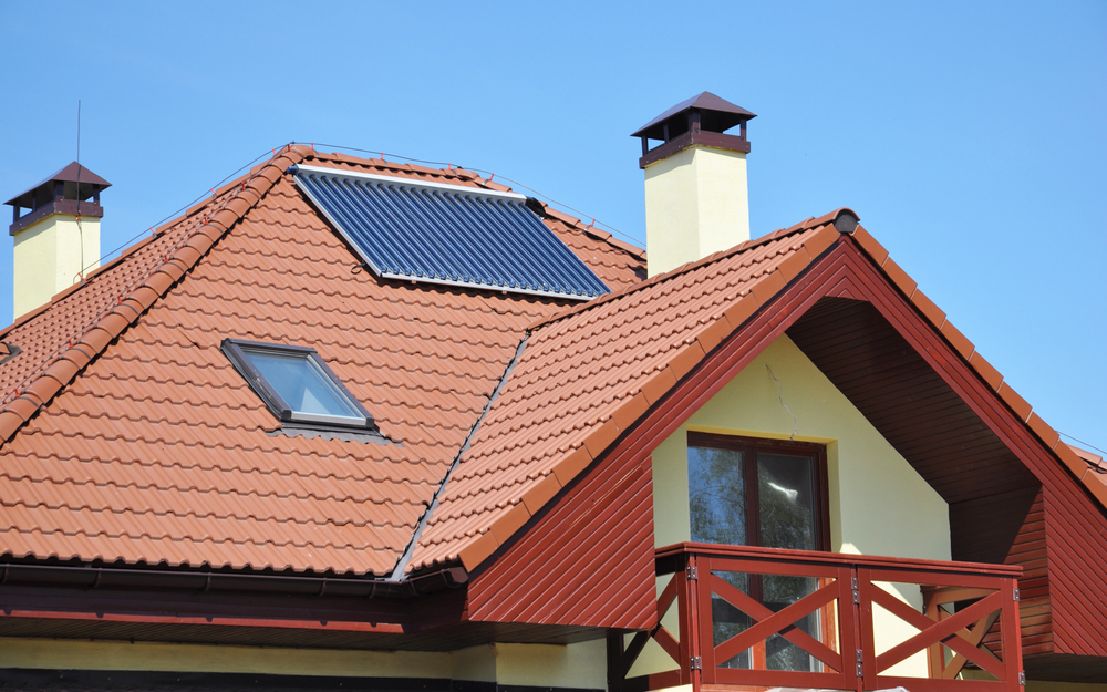 solární kolektory na střeše